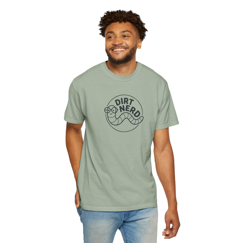 Dirt Nerd Worm T-Shirt | Gardening Worm Illustration