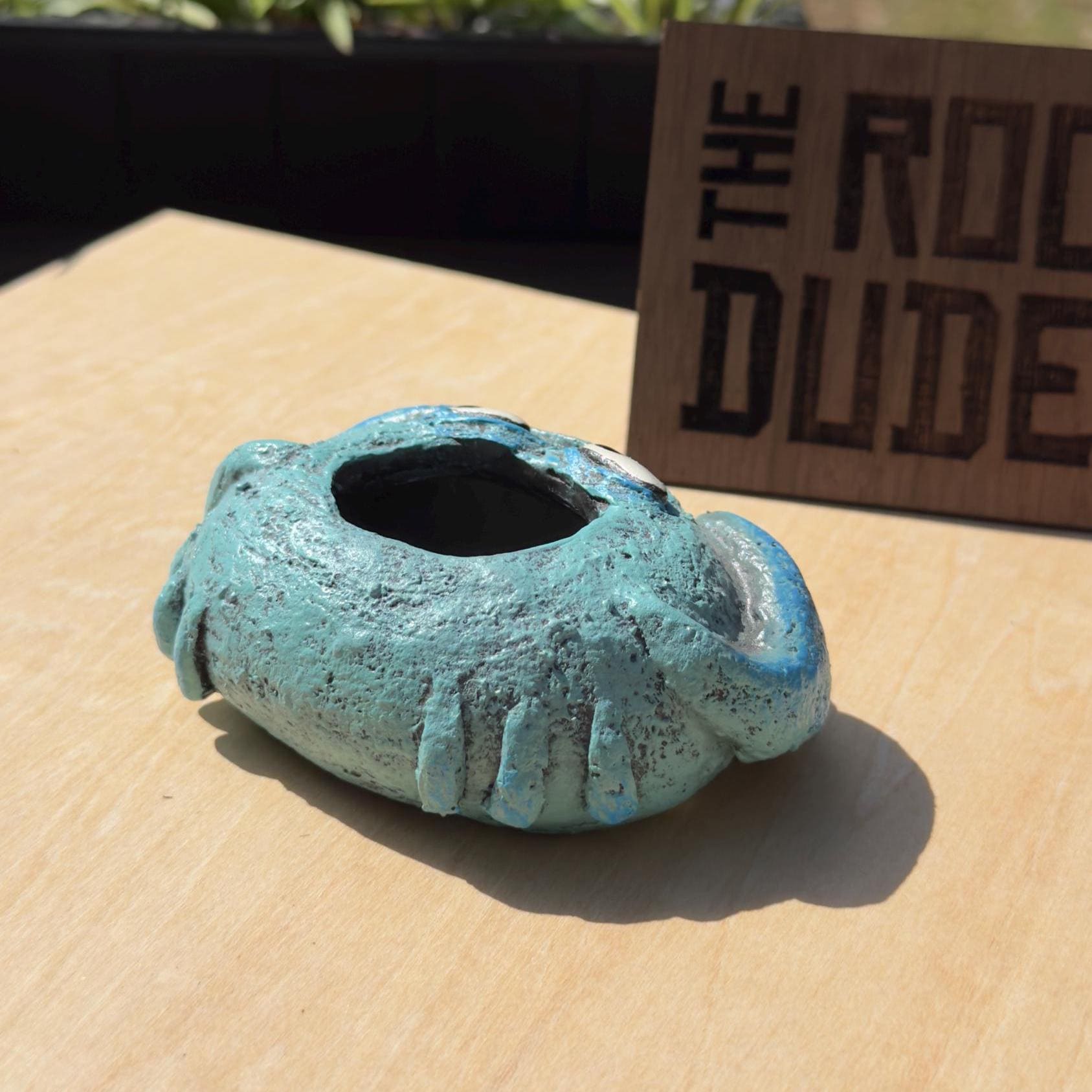 Krusty Crab Planter – Small Quirky Beach Shack Succulent Pot
